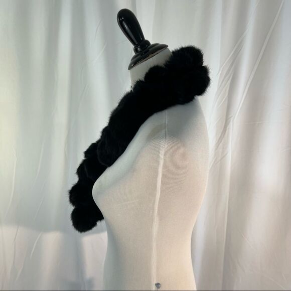 AUTHENTIC FUR POM MADE IN ITALY 🇮🇹 - Picture 2 of 4